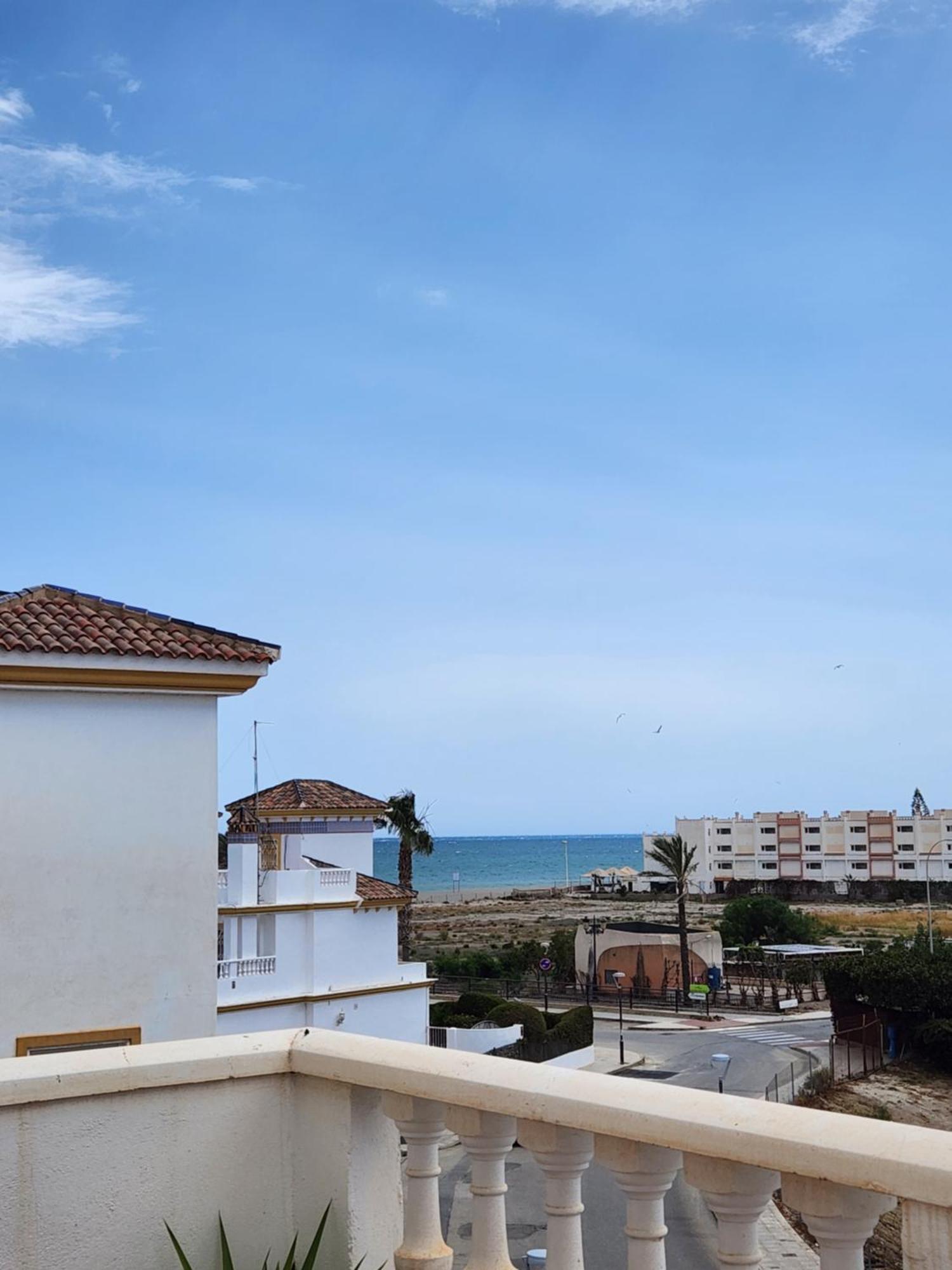 Triplex Adosado De Cuatro Dormitorios De Esencia Maritima A 2 Minutos De La Playa! Vera Exterior foto